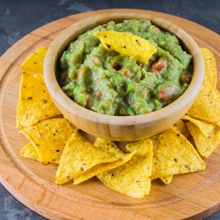 Chips & guacamole