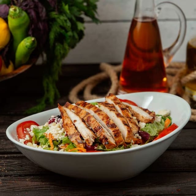 House chicken side salad.